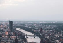 Postleitzahl Frankfurt Am Main: Entdecke Die Geheimnisse Dahinter!