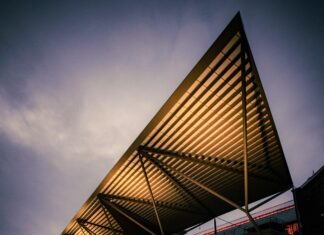 Frankfurt Jahrhunderthalle Flohmarkt Entdecken: Geheimtipps & Highlights