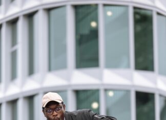 Gebetszeiten Frankfurt Am Main: Wann Betet Man Hier Wirklich?