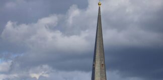 Millennium Tower Frankfurt: Faszinierende Fakten Und Geheimnisse Entdecken