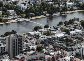 Raab Karcher Frankfurt: Entdecken Sie Die Besten Bauprofis Vor Ort