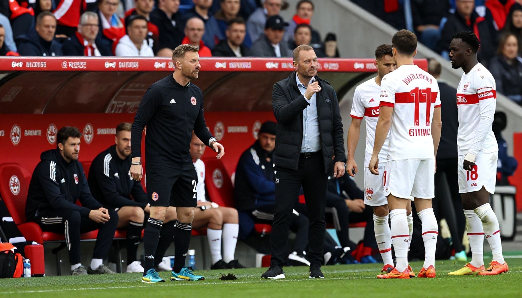 Die Reaktionen der Trainer und Spieler